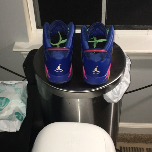 Air Jordan Retro Royal Blue VI Anacondas (Nikki) - Picture 4 of 8